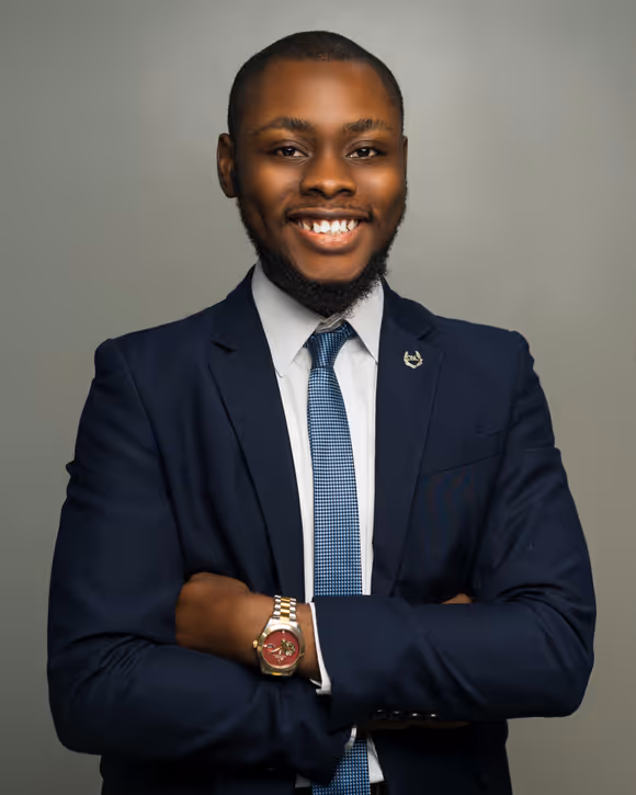 Tomiwa Akingbade